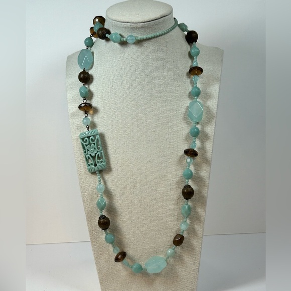Vintage long wire-linked beaded necklace molded celluloid lightweight 34” clasp - Picture 2 of 7